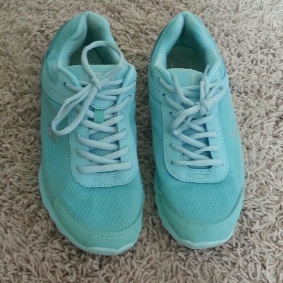 Everlast Shoes - Turquoise tennis shoes